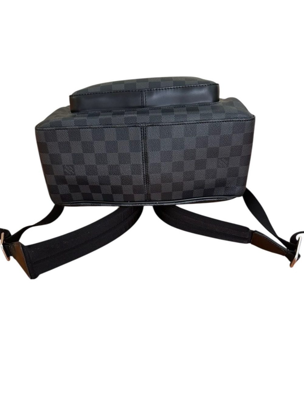 Louis Vuitton Black and Gray Damier Graphite Backpack - Picture 4 of 12